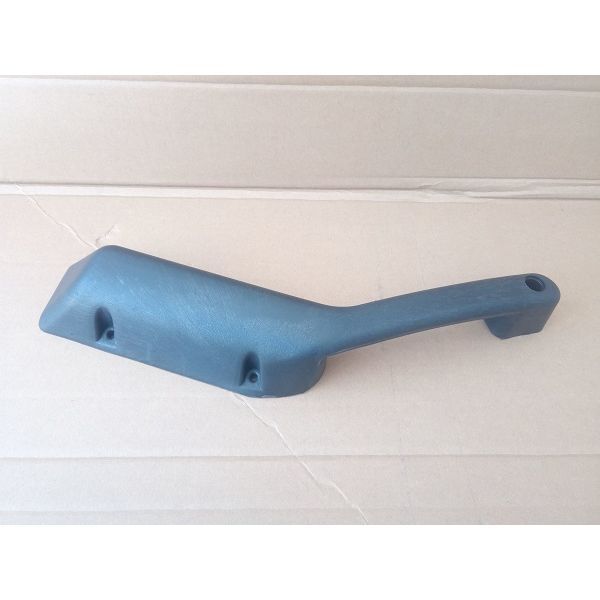 GROSSE KAPI KOLÇAĞI ÖN SOL EĞRİ SİYAH M.131 DKŞ 88 M (85009813)