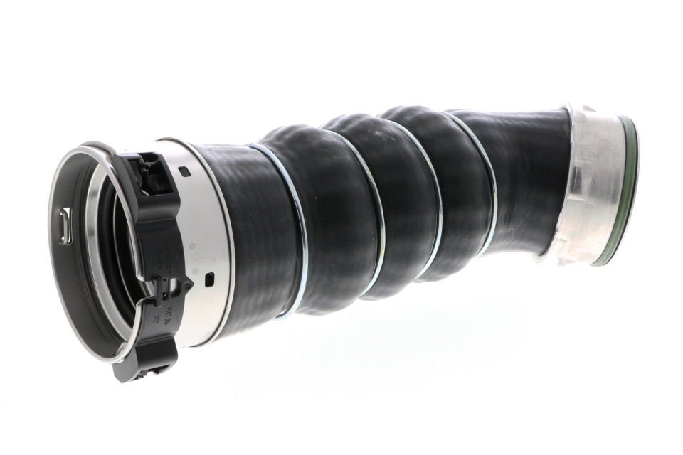 Üçpa İnterkol Hortumu E90 E91 E92 E93 325D 330D (1161 7 800 142)