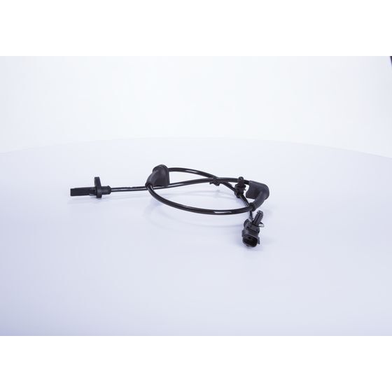 BOSCH ÖN ABS SENSÖRÜ FORD BMAX 1.4-1.6TI-1.5TDCI 12 > FIESTA VI 1.6TI 08 > (1766843)
