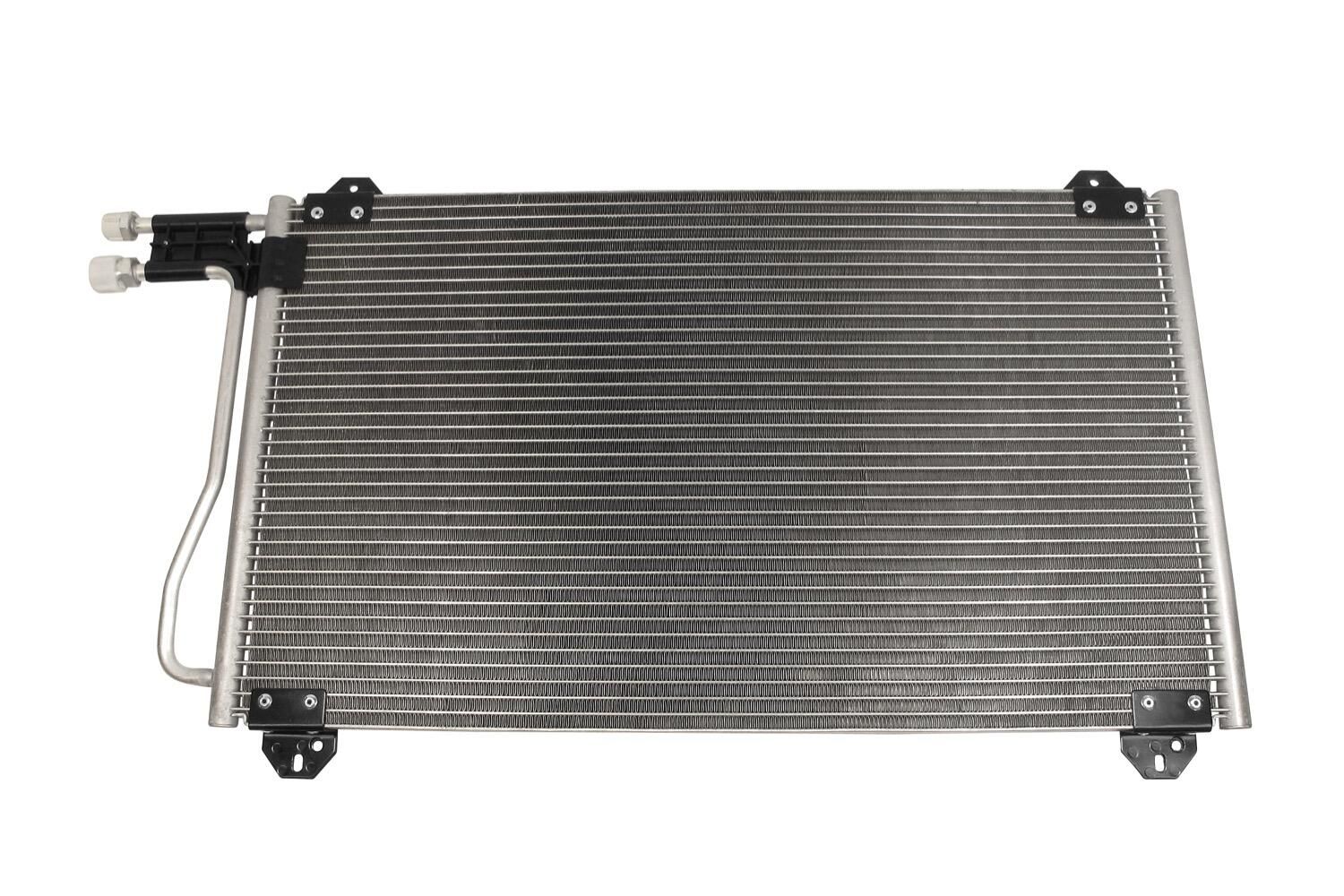 Vemo Klima Radyatörü W901665×371X16 (A901 500 05 54)