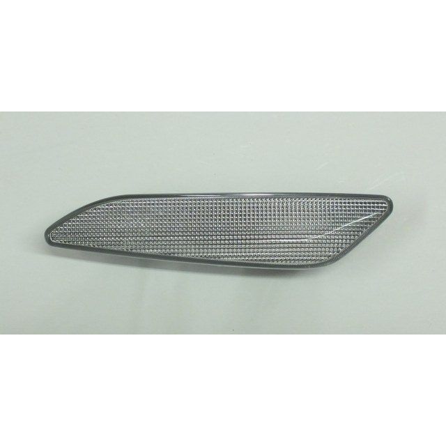 OE-ORIJINAL ÇAMURLUK SİNYALİ SAĞ FIAT EGEA (60686516)