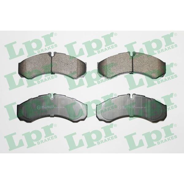 LPR ÖN/ARKA BALATA IVECO DAILY 30.8/35.8/ 35.10/35.12/40.10/49.10/49.12/59.10/59.12 99 (1906401)