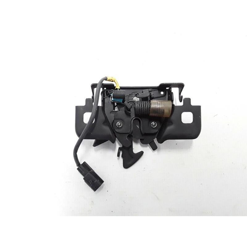 AUTODAK MOTOR KAPUT KİLİDİ ELEKTRİKLİ RENAULT CAPTUR 13 CLIO IV 12 TRAFIC III 15 ZOE 12 (656011705R)