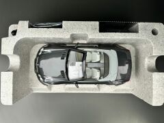 MERCEDES-BENZ SL 55 AMG (2001-2006) 1:18