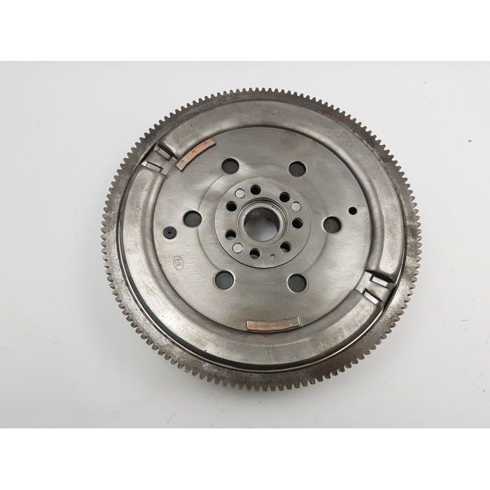 MY VOLAN DMF RENAULT CAPTUR II 20 CLIO V 19 KADJAR 18 MEGANE IV 18 DACIA DUSTER 17 DOKKER 18 1.5 BLUE DCI K9K (123004762R)