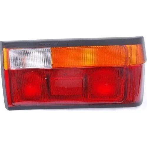 ESER STOP LAMBASI SAĞ RENAULT R9 BOYASIZ (7702131471)