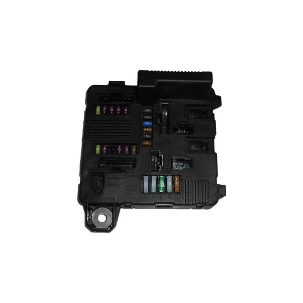 BRUCKE ROLE SİGORTA KUTUSU RENAULT MEGANE II (8200306033)