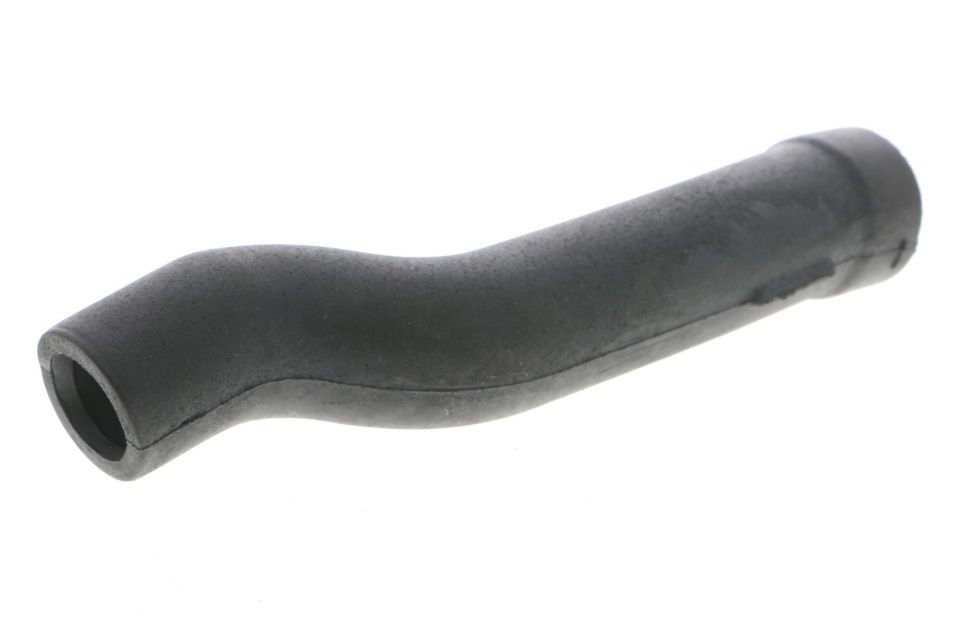Yerli Motor Havalandırma Hortumu (A111 018 01 82)