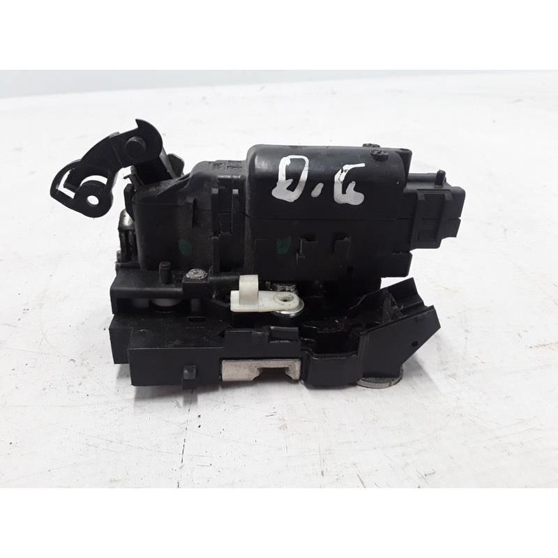 AUTODAK SAĞ ARKA KAPI KİLİDİ MOTORLU DACIA DOKKER LODGY 825020953R (825020953R)