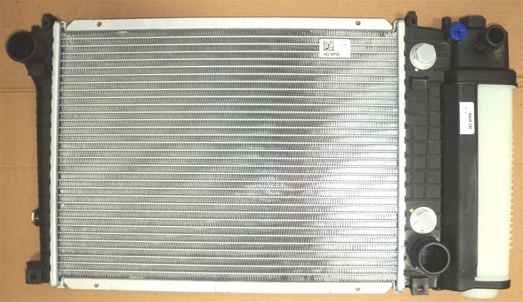 Kyburg Su Radyatörü E30 E34440×329X32 (1711 1 719 305)