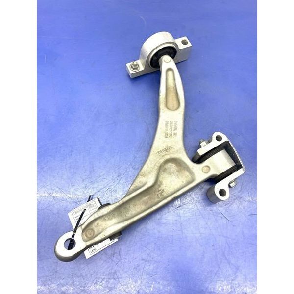 TEKNOROT ROTİLLİ SALINCAK ÖN SAĞ ALT VOLVO S60 2019- VOLVO S60 2019- (32269628)