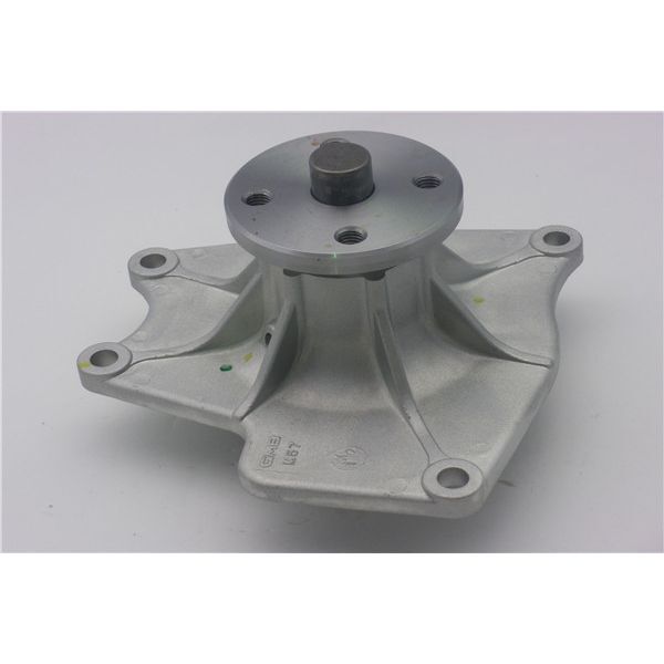 GMB DEVİRDAİM SU POMPASI MITSUBISHI PAJERO 2.8L 4M40 TD V46W 94-99 - PAJERO 3.2L DI-D 4M41 99-06 (ME200411)