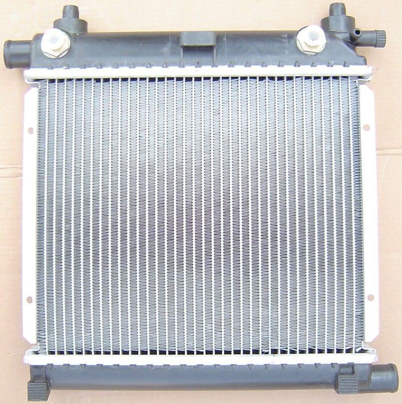 Kyburg Su Radyatörü W124 W201 Küçük Otom293×343X42 (A201 500 46 03)